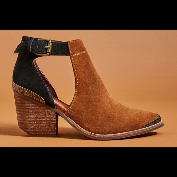 jeffrey campbell woodruff cutout ankle booties